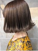 イルミナ×チャコールベージュ
