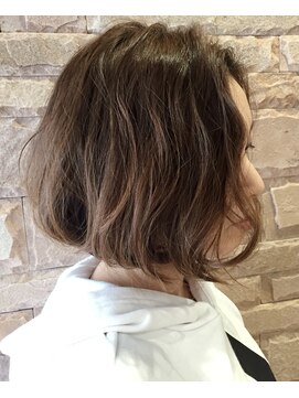 マイヘアイズグッド(My Hair is Good) ニュアンスボブ［今泉］［ショート］［ボブ］［白髪染め］