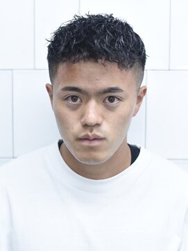 メリケンバーバーショップ コウベ(MERICAN BARBERSHOP KOBE) ツイストクロップヘア