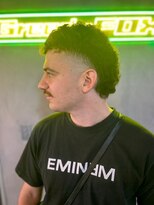 グリーディーフォックス 代々木(Greedy FOX)&nbsp;波巻き/ハイライト/マッシュパーマ/ウルフ[シェービング]