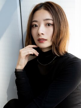 レノラ 本町(LENORA) 20代30代大人かわいいナチュラル暗髪エアーストレートヘア