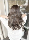 【Crea】コントラストハイライト×スモーキーグレージュ