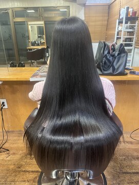 リリス(Ryllis) シルクストレート/縮毛矯正/髪質改善/美髪矯正