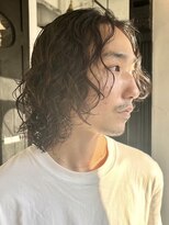 カムジーヘッドカミノウラ(COMEGHEAD KAMINOURA)&nbsp;波巻きスパイラルパーマツイストスパイラルパーマセンターパート