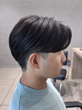 アッシュ 高幡不動店(Ash) 毛流れセンターパートニュアンスパーマツーブロック刈り上げ