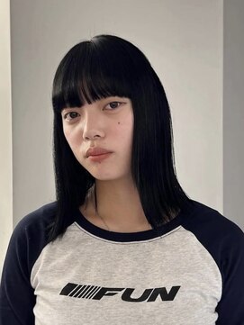 オルガ ヘアアンドメイク(Oluga hair&make) blue-black