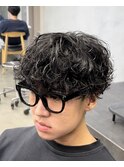 渋谷波巻きパーマメンズマッシュウルフセンターパートカット