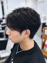 マジック 関目店(magic)&nbsp;ナチュラル毛流れセンターパート｜清潔感×好印象メンズヘア