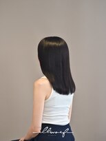 エル トゥー エフ(el two ef)&nbsp;暗髪/黒髪セミロング/ハッシュカット/20代/30代/40代/大人/小顔