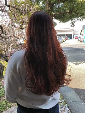 ナトゥーラ 岐阜(Natura) チェリーレッド