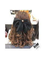 シム テンジン(hair & beaty SIM tenjin)&nbsp;ふわふわハーフアップ