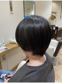 ショートボブ