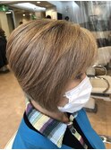 白髪を生かしたヘアマニキュア