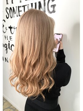 ヘアーデザインルアナ(Hair design Luana.) ミルクティーベージュ