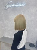 切りっぱなしボブ