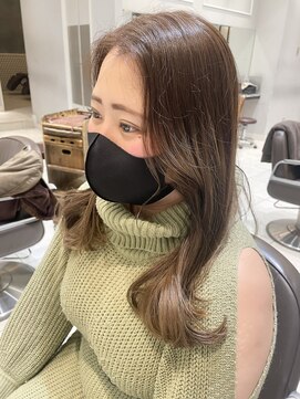 ネオリーブギンザ 銀座店(Neolive GINZA) レイヤーカットでくすみベージュ