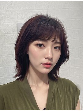 カッシーニ 琴似店(CASSINI) ピンクベージュカラー、ウルフカット、トリートメント