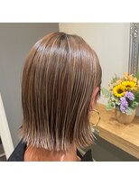 ヘアサロン リッチ(hair salon Rich)&nbsp;ハイライト　ハイトーンカラー　白髪ぼかし　20代30代