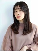 重めミディアムローレイヤー