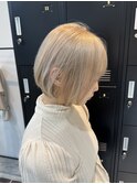 ミルクティーベージュミニボブベージュメルティカラー