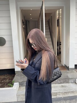 シキ 渋谷(siki) ベージュカラー/ブリーチなしダブルカラー/赤み消し/渋谷/原宿