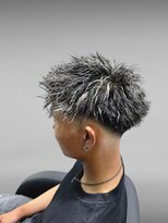 アノ 別府店(Ano.)&nbsp;大分別府メンズパーマスキンフェードホワイトメッシュツイスト