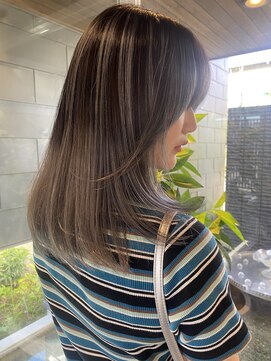 ナンブ セントラル(nambu-CENTRAL) バレイヤージュカラー