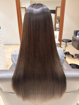 リー 四ツ橋(Lee) 髪質が劇的にかわる縮毛矯正