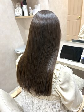 ジーナ 本八幡(Zina) 透明感カラー×美髪ケアトリートメント×カット[Zina Haruna]