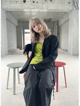 シティ(sity.) シルバーベージュ