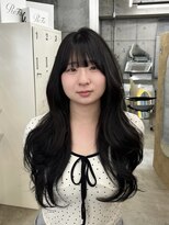 ウリ 横浜(uli) 【arin指名限定】レイヤーカット×ブラックヘア