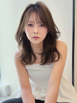 ジュイル シブヤ(JEWIL SHIBUYA) ミディアムくびれレイヤー