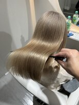 レヴァ(LEVA)&nbsp;茨木ケアブリーチ×ミルクティーグレージュ