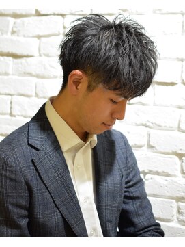 クオンヒール(QUON HEAL) マッシュニュアンスパーマシャドウパーマテーパーフェードｎ