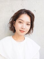 マイロ(mailo) かきあげヘア×ウエーブヘア