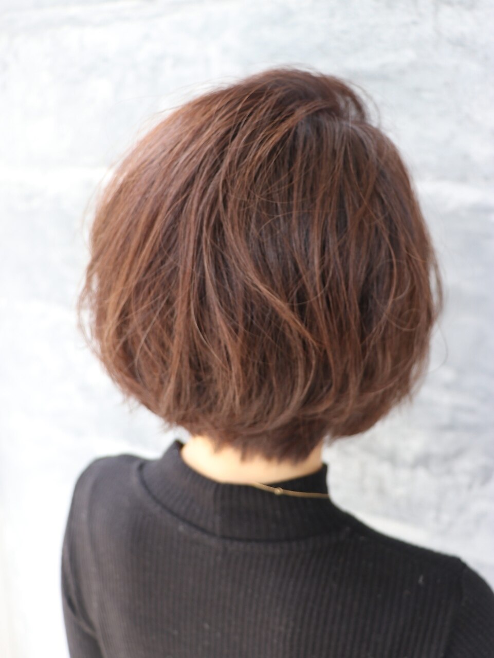 人気NO，1【白髪を染めない白髪染め】カット＋脱・白髪染め＋ヘアケア　15600