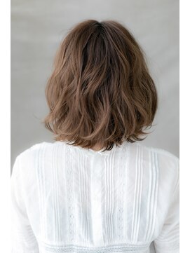 カバーヘア ブリス 上尾西口店(COVER HAIR bliss) 暗髪段カットくせ毛風外巻きパーマ結べるボブY上尾10代20代30代!