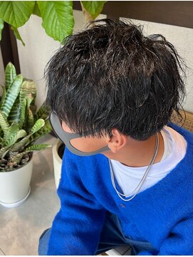 コスタエストオブリシェール(COSTA EST of RICHAIR) パーマ風スタイリング