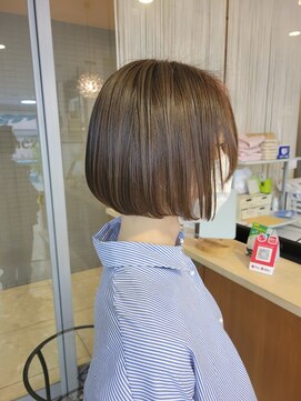 シェモアイグレック(chez-moi igrek) ２０代３０代４０代大人可愛いあごラインミニボブ