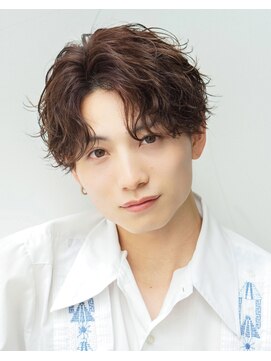 オーシャントーキョー 渋谷神南(OCEAN TOKYO) ツーブロック束感流行センターパート