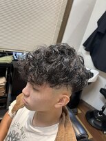ヘアーサファリ(Hair Safari)&nbsp;大人気！フェードスペインカール！