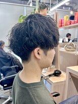 サロンドジョー(salon de joe)&nbsp;ツイストスパイラルパーマメンズマッシュ波巻きパーマ　奥東巧真
