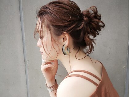 ヘアドレッサー バイ アトリエはるか 羽田空港店の写真