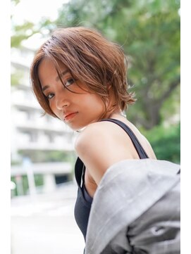 ギークス(GEEKS) 【GEEKS渋谷】ナチュラルショートウルフ/冬ヘア/マロンベージュ