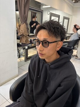 アイズ 海老名(AIZU) ツイストパーマ 縦落ちツイスト 縦落ちスパイラル 波巻き