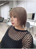 ボブ/切りっぱなしボブ/ホワイトベージュ/ブリーチ