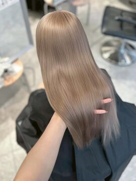 ペレ 梅田(PELE) ミディアムヘア/暗めカラー/グラン マッシュ/梅田