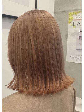 ピンクベージュ/セミロング