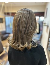 エスグラッド(S.glad) アッシュベージュ