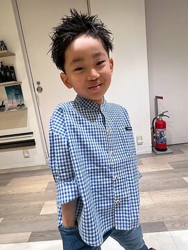 クィーンズガーデンバイケーツーギンザ(QUEEN’S GARDEN by K two GINZA) キッズカット/スパイキーショート/デザインカット